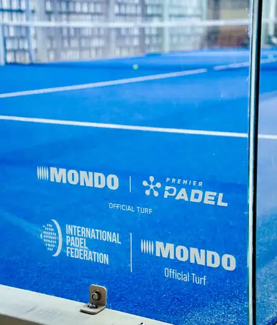 Bango Padel Parc branding